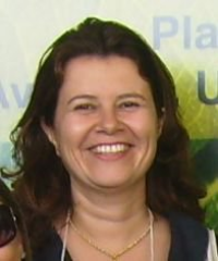 Larissa Correa do Bomfim Costa